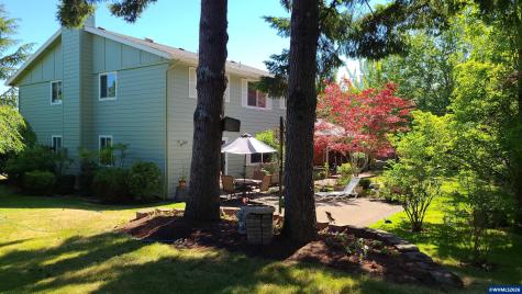 1752 Cumulus Court NW Salem OR 97304