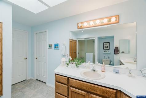 2669 Ojai Drive NW Salem OR 97304