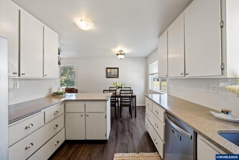 112 E 2nd Street Halsey OR 97348