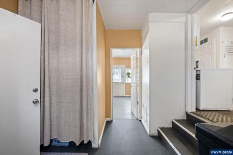 112 E 2nd Street Halsey OR 97348