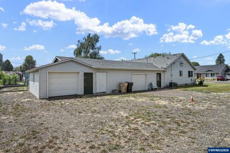 112 E 2nd Street Halsey OR 97348