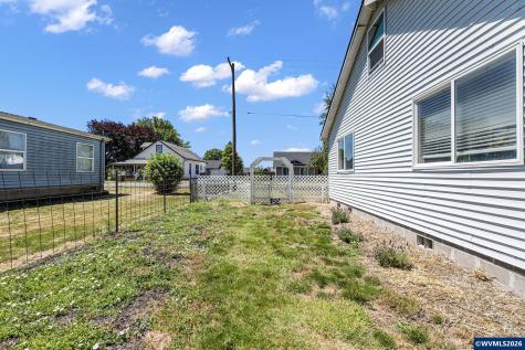 112 E 2nd Street Halsey OR 97348