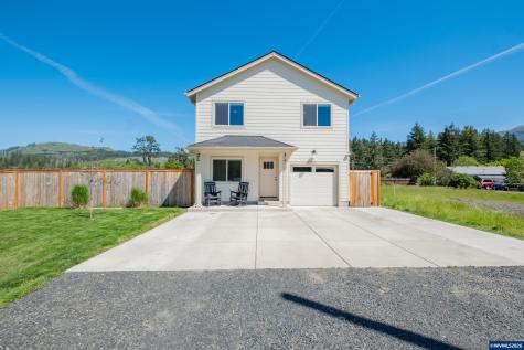 123 Sorbin Avenue E Gates OR 97346