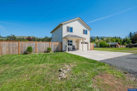 123 Sorbin Avenue E Gates OR 97346