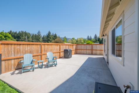 123 Sorbin Avenue E Gates OR 97346