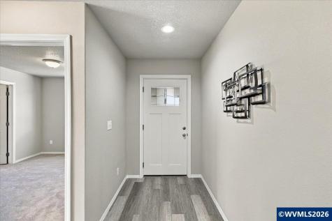 3685 Green River Road Sweet Home OR 97386