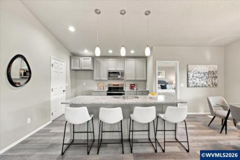3685 Green River Road Sweet Home OR 97386
