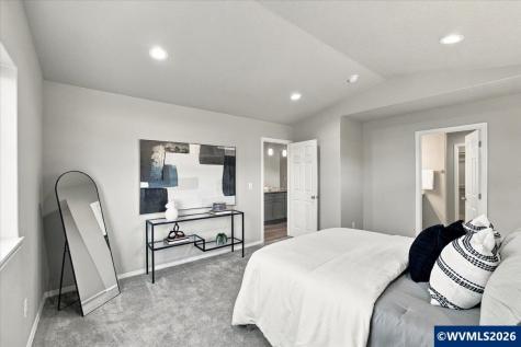 3685 Green River Road Sweet Home OR 97386