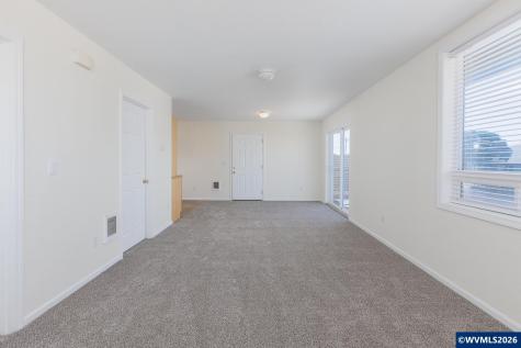 561 W Olive Street Newport OR 97365