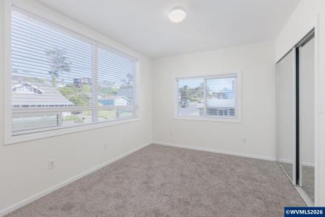 561 W Olive Street Newport OR 97365