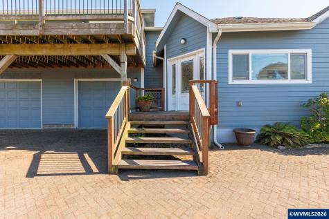 561 W Olive Street Newport OR 97365