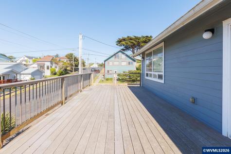 561 W Olive Street Newport OR 97365