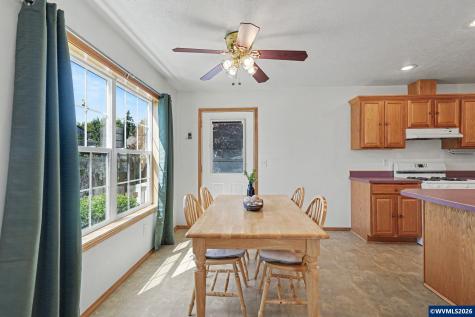 740 SE Lacey Street Sheridan OR 97378