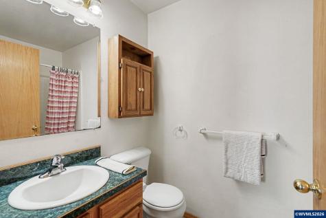 740 SE Lacey Street Sheridan OR 97378