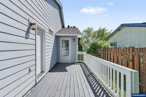 740 SE Lacey Street Sheridan OR 97378