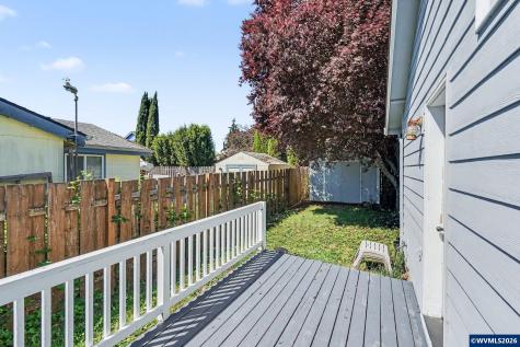 740 SE Lacey Street Sheridan OR 97378