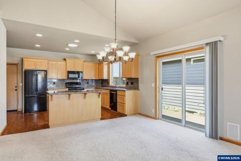 2030 Lakeland Way Eugene OR 97408