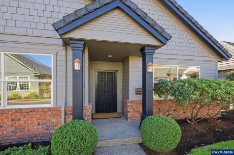 2030 Lakeland Way Eugene OR 97408