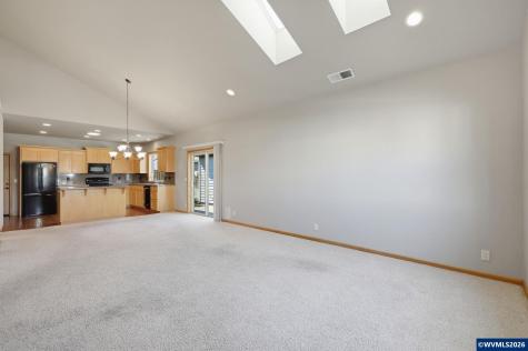2030 Lakeland Way Eugene OR 97408