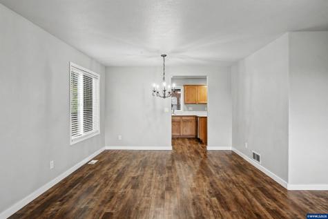 6049 Fircrest Street SE Salem OR 97306