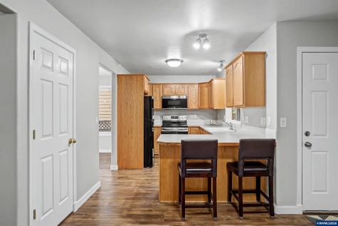 6049 Fircrest Street SE Salem OR 97306