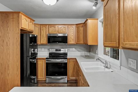 6049 Fircrest Street SE Salem OR 97306