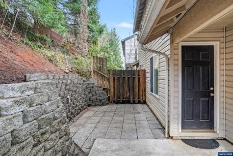 6049 Fircrest Street SE Salem OR 97306