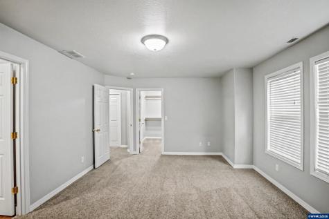 6049 Fircrest Street SE Salem OR 97306