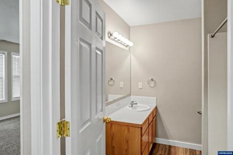 6049 Fircrest Street SE Salem OR 97306