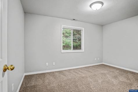 6049 Fircrest Street SE Salem OR 97306