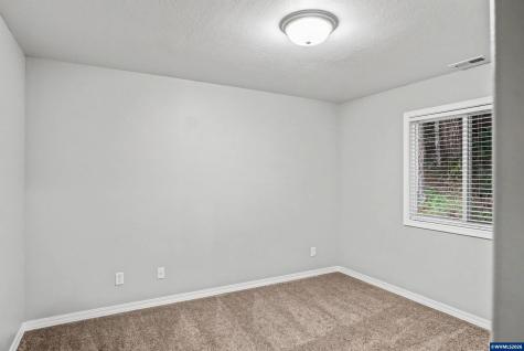 6049 Fircrest Street SE Salem OR 97306