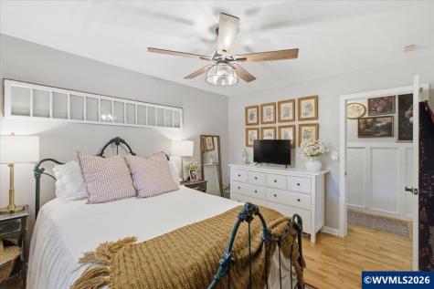 425 Crowfoot Road Lebanon OR 97355