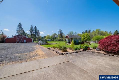 425 Crowfoot Road Lebanon OR 97355