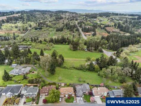 2280 Kuebler Road S Salem OR 97302