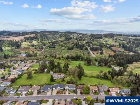 2280 Kuebler Road S Salem OR 97302