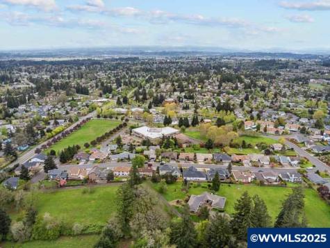 2280 Kuebler Road S Salem OR 97302