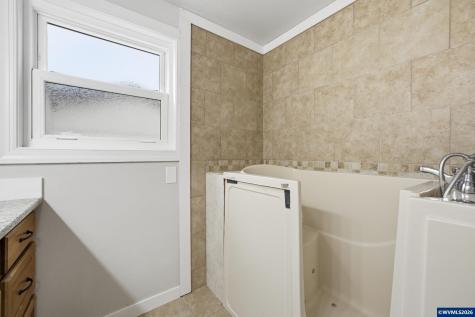 4986 Chan Street S Salem OR 97306-2412
