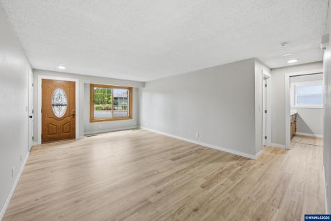 4986 Chan Street S Salem OR 97306-2412