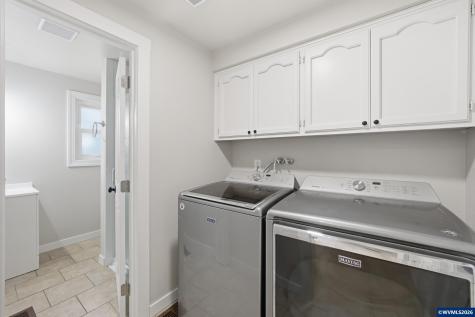 4986 Chan Street S Salem OR 97306-2412