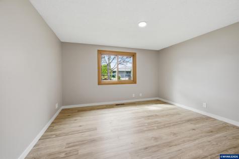 4986 Chan Street S Salem OR 97306-2412