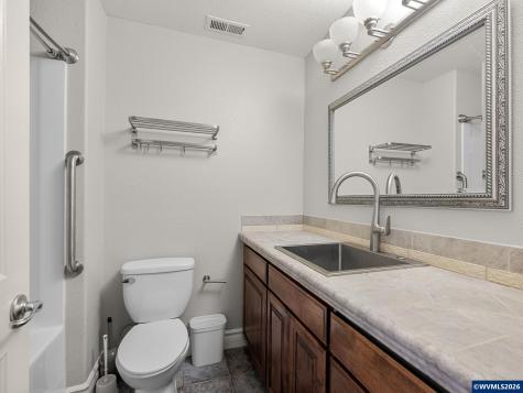 970 Dalke Ridge Court NW Salem OR 97304