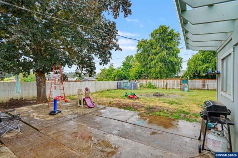 243 NW Sunny Drive Dallas OR 97338
