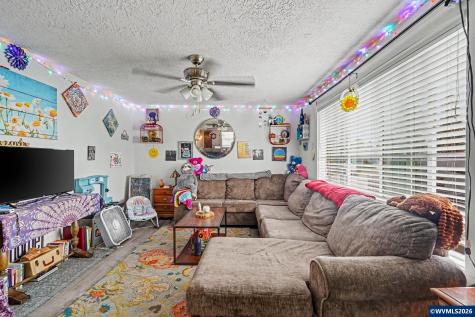 243 NW Sunny Drive Dallas OR 97338