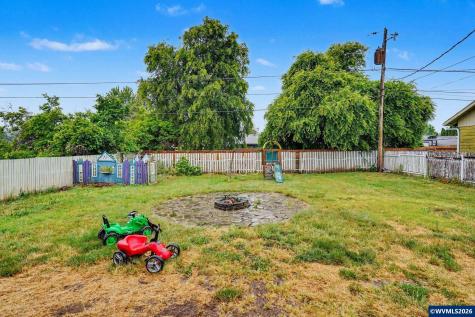 243 NW Sunny Drive Dallas OR 97338