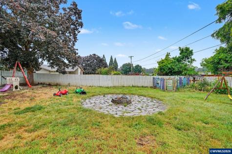 243 NW Sunny Drive Dallas OR 97338