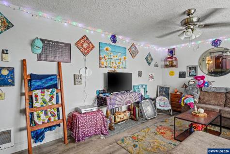 243 NW Sunny Drive Dallas OR 97338
