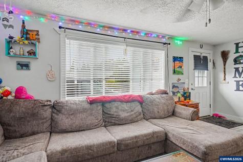 243 NW Sunny Drive Dallas OR 97338