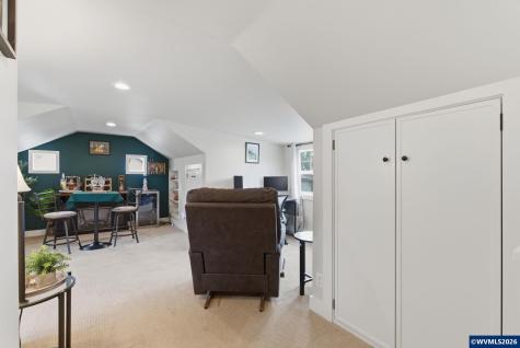 4170 45th Avenue NE Salem OR 97305