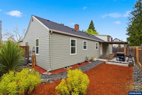 4170 45th Avenue NE Salem OR 97305