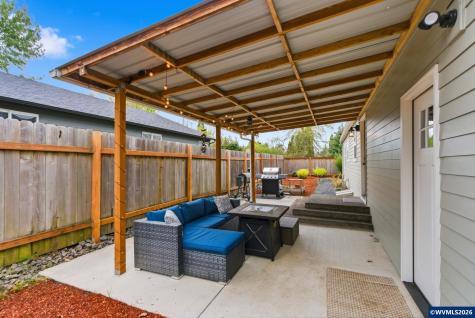 4170 45th Avenue NE Salem OR 97305